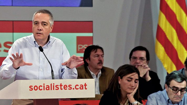 Telediario 1 - El PSC critica a CiU y ERC