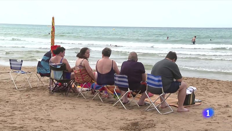 Turisme de rècord aquest estiu: augmenten les reserves un 16% - L'Informatiu | Veure