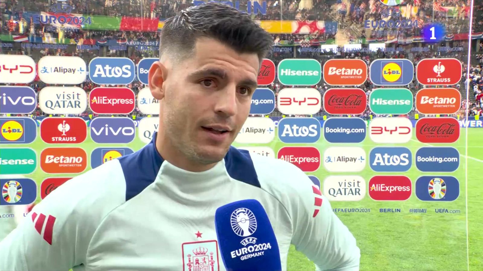 Morata: ''Pese al golpe en la rodilla, estaré contra Italia'' - Eurocopa | Ver