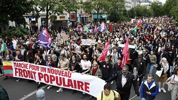 Miles de personas protestan en Francia contra la extrema derecha mientras la izquierda ofrece una imagen de unidad