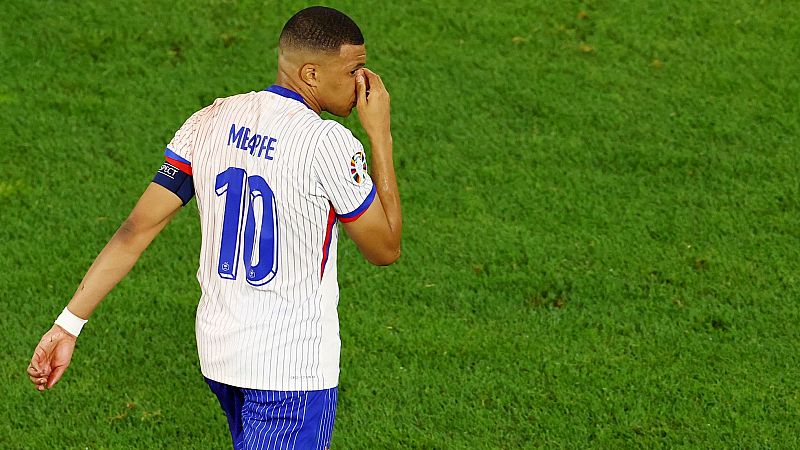 Kylian Mbappé no se operará y seguirá en la Eurocopa con una máscara, pero sin fecha de regreso