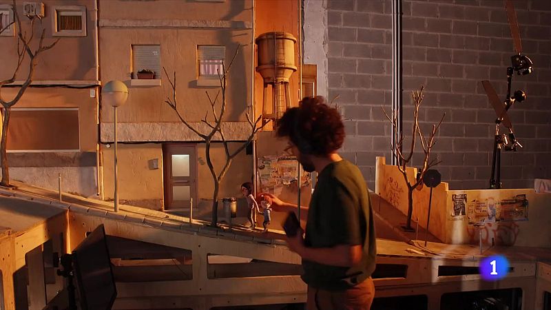 La pel·lícula d'stop-motion 'Olívia i el terratrèmol invisible', de rodatge a Barcelona - L'Informatiu | Veure