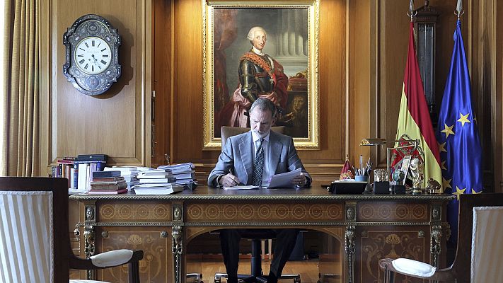 Informe Semanal en lengua de signos - Felipe VI, 10 años - Lengua de signos