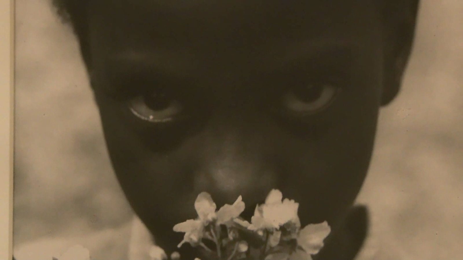 Objetivo igualdad - Consuelo Kanaga en PhotoEspaña | Ver