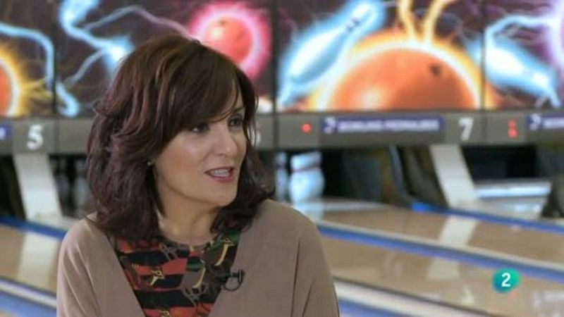 Página 2 - Entrevista:  Elvira Lindo