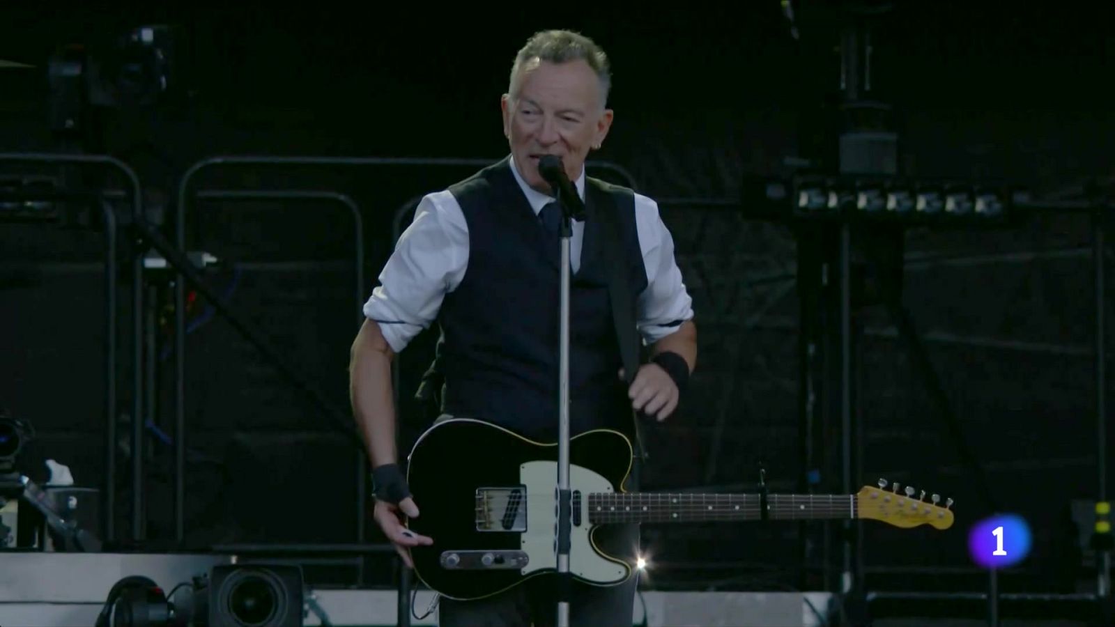 Bruce Springsteen torna a arrasar a Barcelona - L'Informatiu | Veure