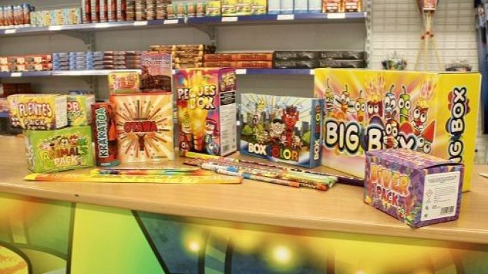 L'Informatiu - Sant Joan de rècord en venda de coques i petards