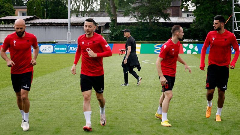 Albania quiere sumar ante España para clasificarse | Ver