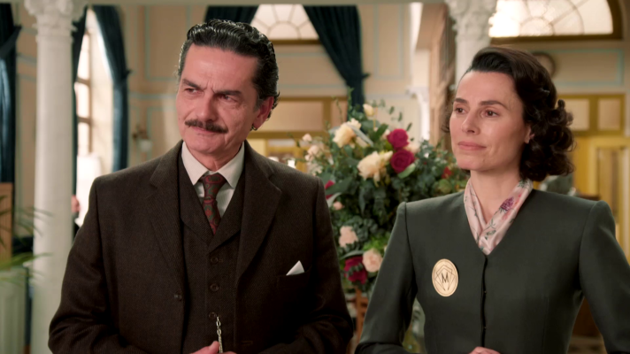 Salón de té La Moderna - Don Fermín elimina la norma de las mujeres casadas