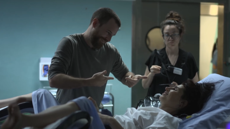 'Sorda', las dificultades de una joven sorda a la hora de ser madre | Ver