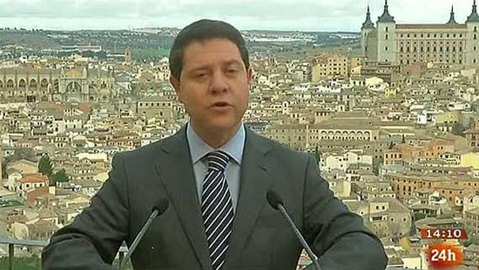 El PSOE acusa a Rajoy de "demoler" el estado del bienestar para que otros hagan "negocio" - Informativo 24h | Ver