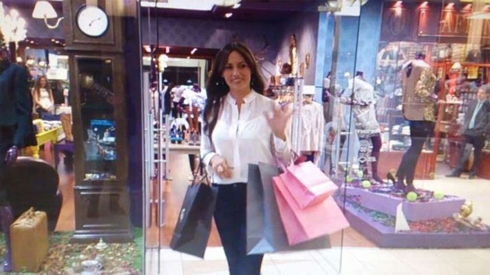 Flash moda - De compras con Carolina Casado