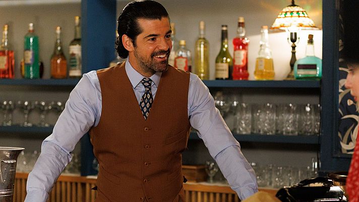 Salón de té La Moderna - Un té con Miguel Ángel Muñoz