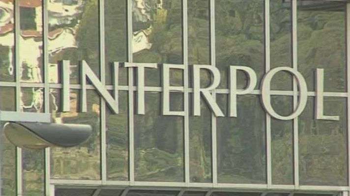 Telediario 1 - Agresores sexuales británicos