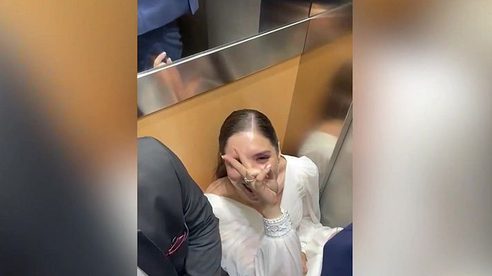 Mañaneros 360 - Noche de bodas accidentada: ¡Los novios encerrados en el ascensor!