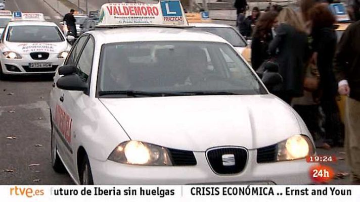 La tarde en 24h - Bloque 19 horas - 17/12/12