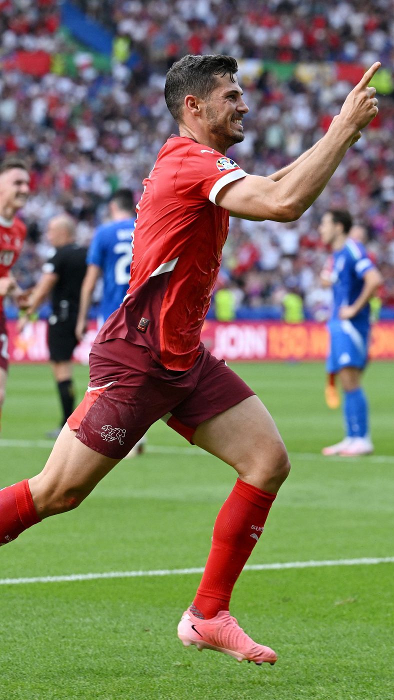 Gol de Freuler (37') Suiza - Italia (1-0) | Eurocopa 2024 | Ver