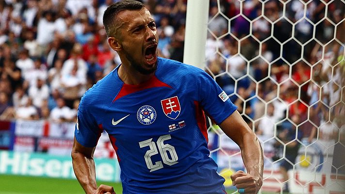 Eurocopa - La gran acción colectiva de Eslovaquia que finalizó Schranz para abrir el marcador ante Inglaterra