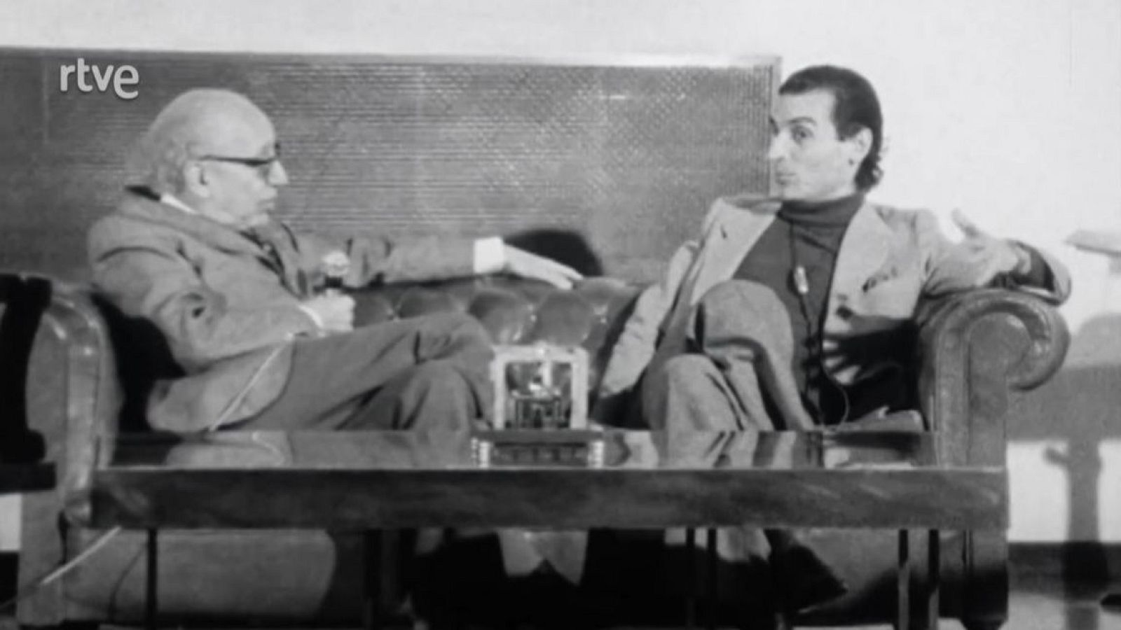 Xavier Corberó - Giravolt - Arxiu TVE Catalunya - Giravolt (1973-1978) | Veure