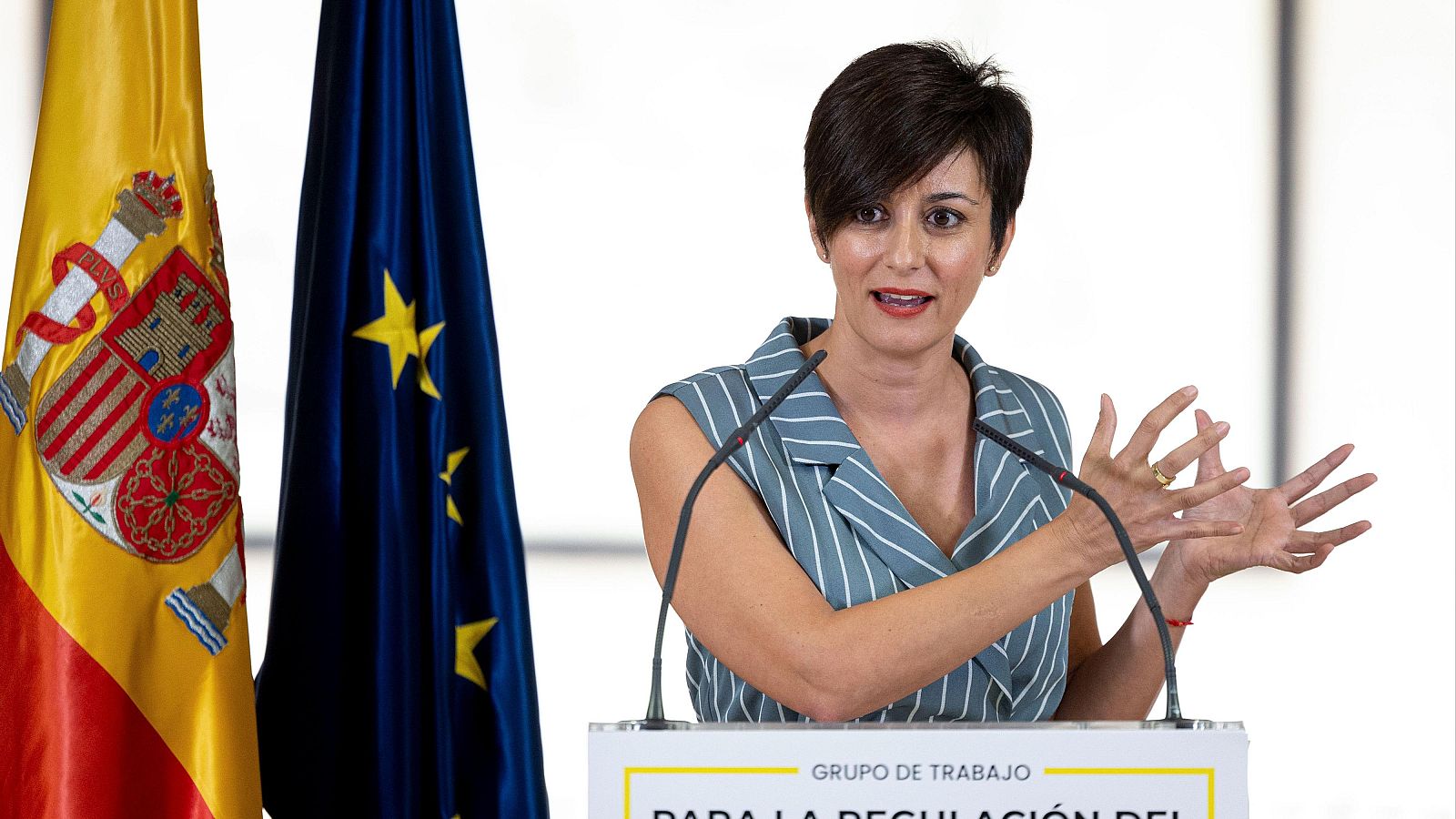 El Gobierno quiere activar el registro de vivienda temporal en 2025 - La hora de La 1 | Ver