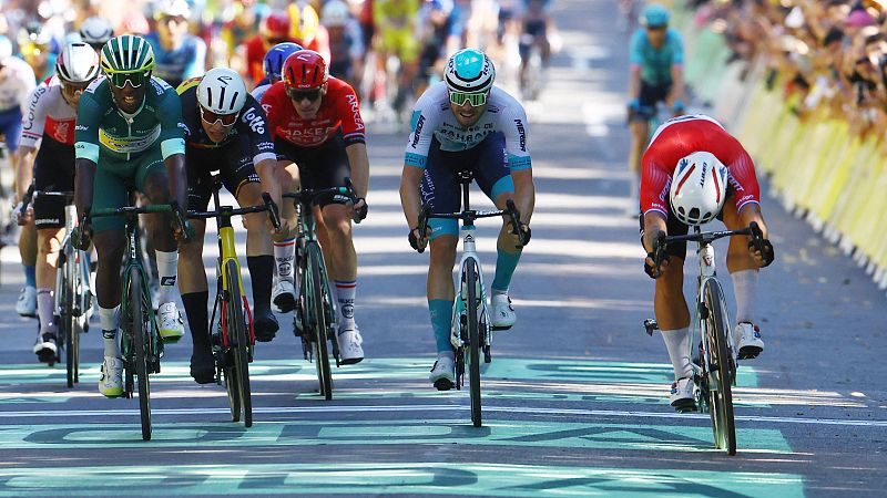 Dylan Groenewegen vence en el sprint de Dijon la sexta etapa del Tour de Francia 2024