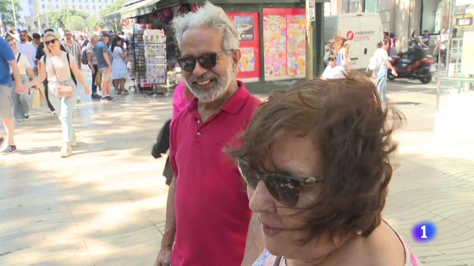 Ciutat Vella lluita contra la massificació turística - L'Informatiu | Veure