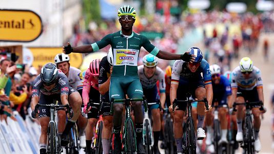 Girmay hace doblete en plena jornada de reflexin en el Tour de Francia
