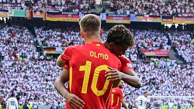 El test del '10' a Dani Olmo: ¿Él o Luka Modric?