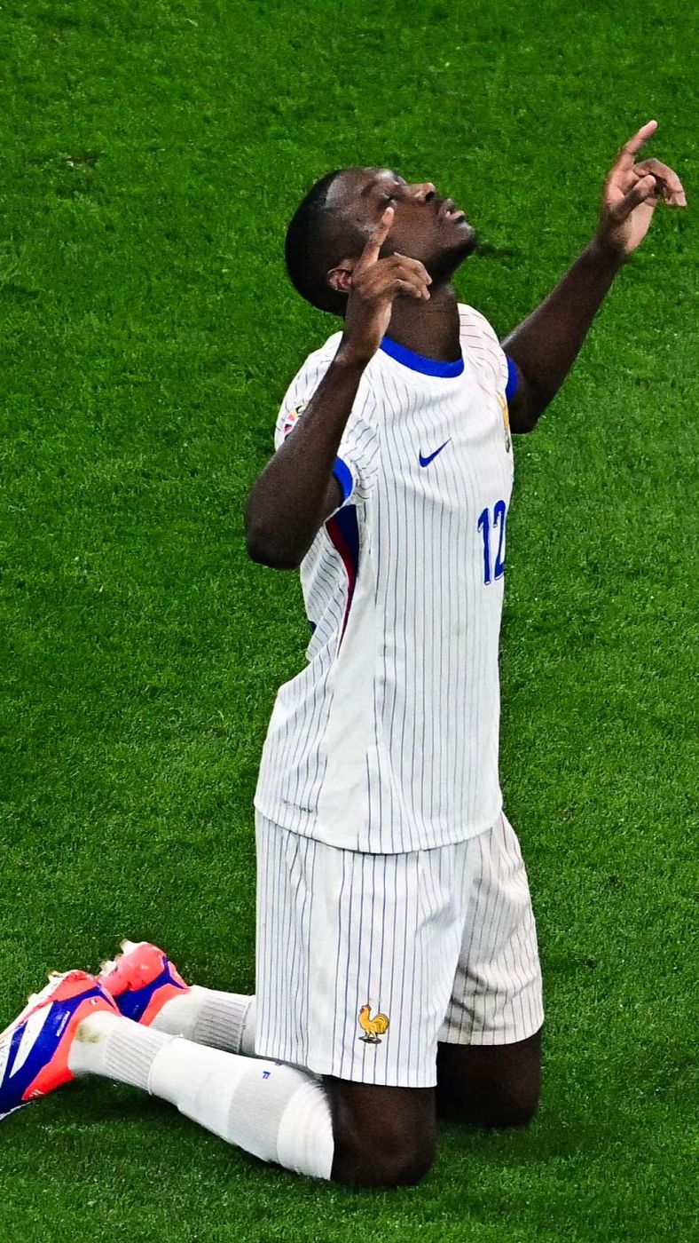 Gol de Muani (8') España - Francia (0-1) | Eurocopa 2024 | Ver