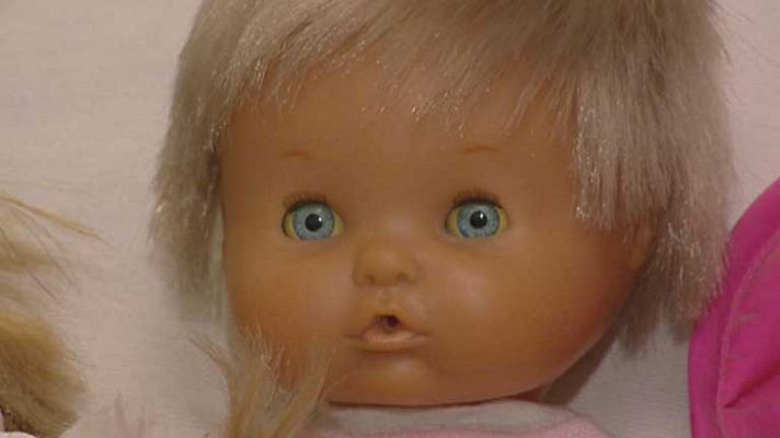 Telediario 1 - Las muñecas famosa