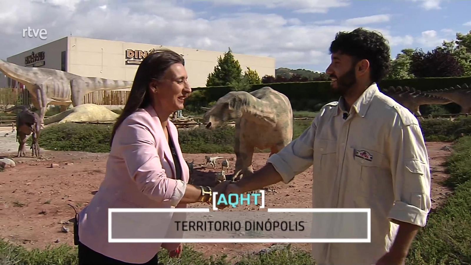 Dinópolis - Aquí hay trabajo | Ver