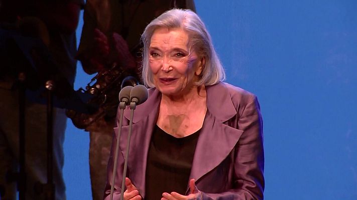 Atención obras - Nuria Espert, Premio Max de Honor 2024