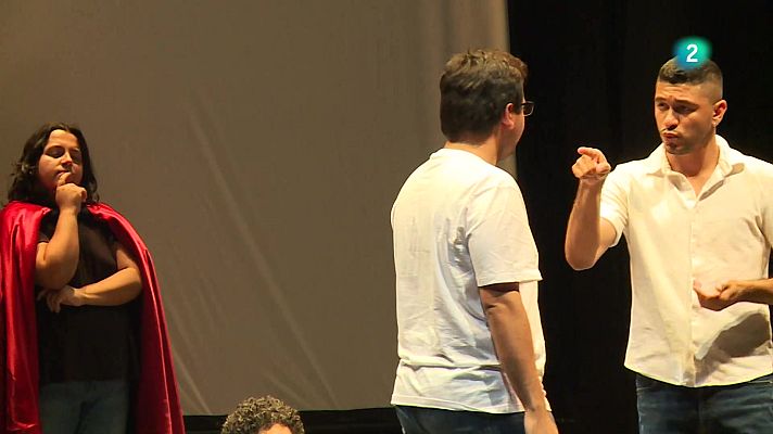 En lengua de signos - El Grito y alumnos de la Universidad de Gallaudet actúan en Móstoles