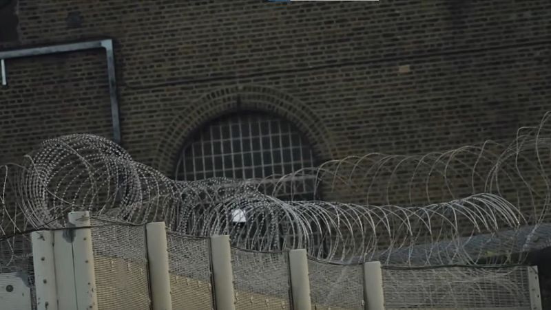 Reino Unido acelera la liberación de presos para evitar el hacinamiento | Ver