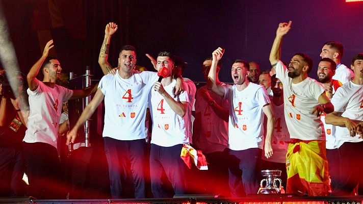 Telediario 1 - Así sonó la fiesta de España: la playlist de los Campeones de Europa