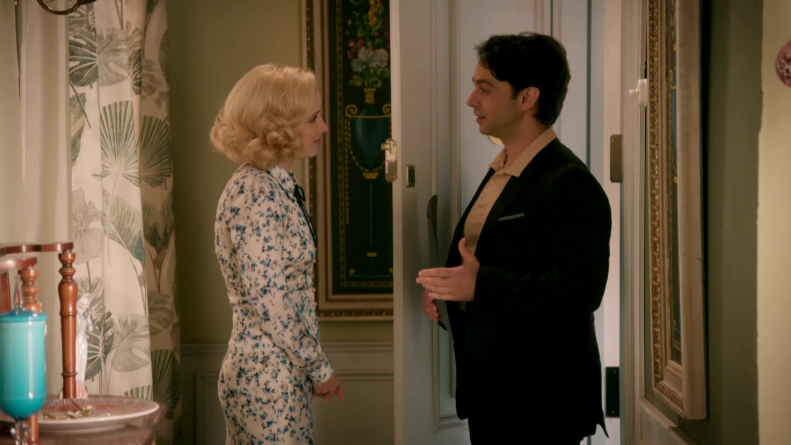 Laurita hace las paces con Agustín - Salón de té La Moderna | Ver