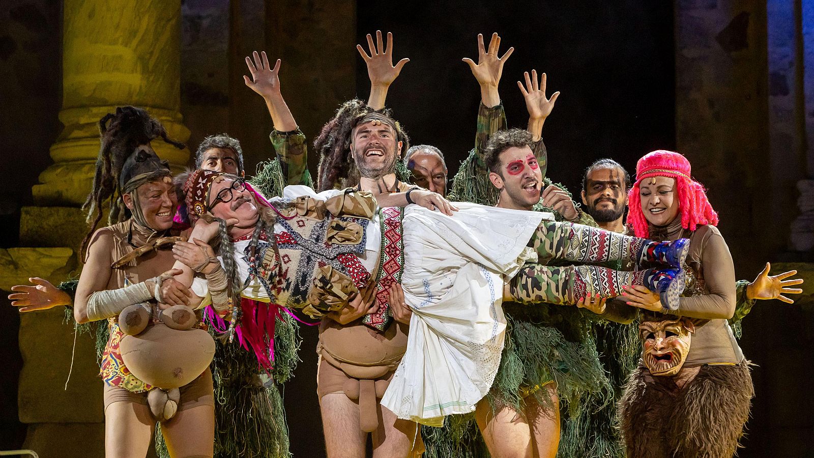 'La Paz (Celebración grotesca sobre Aristófanes)' aterriza en Mérida de la mano de Francisco Nieva | Ver