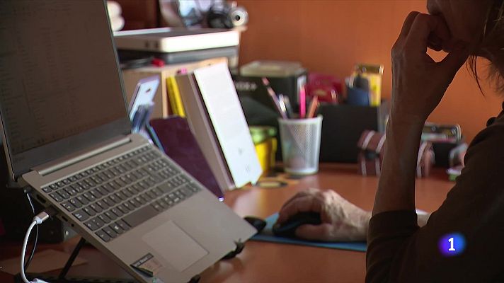 L'Informatiu - Investiguen una macroestafa de falses inversions financeres