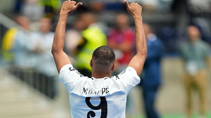 Mbappé busca adaptarse lo antes posible a su nueva vida y a España | Ver