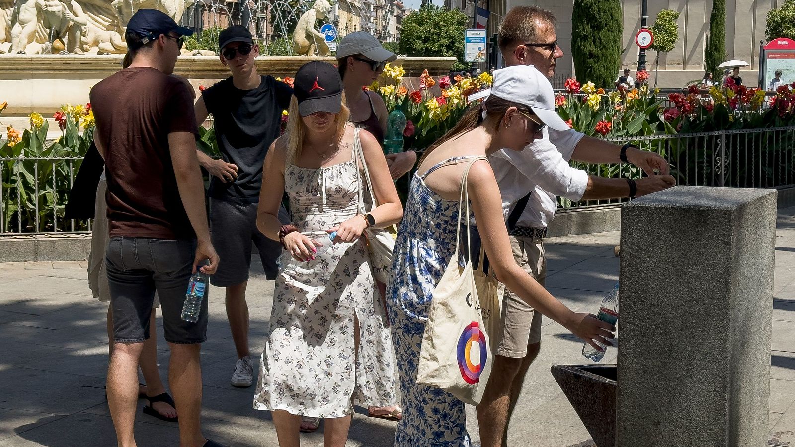 Aunque el pico de calor extremo ha pasado, varias comunidades siguen en alerta | Ver