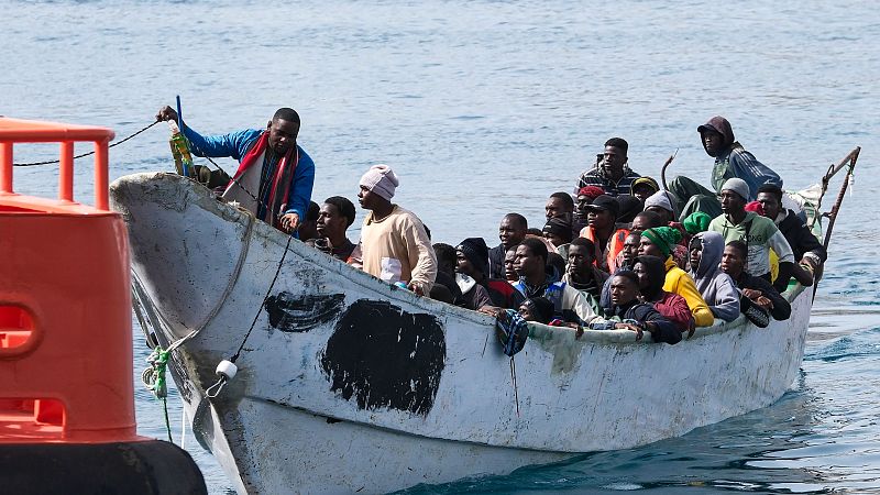 Los centros de acogida de menores migrantes en Canarias están al límite | Ver