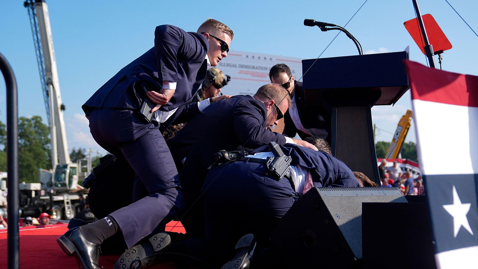 El atacante de Trump pudo usar un dron para obtener imágenes del recinto | Ver