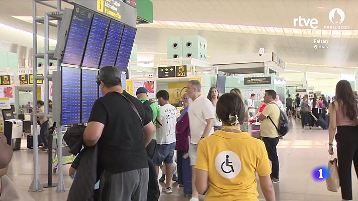 L'Informatiu - Normalitat en el trànsit aeri