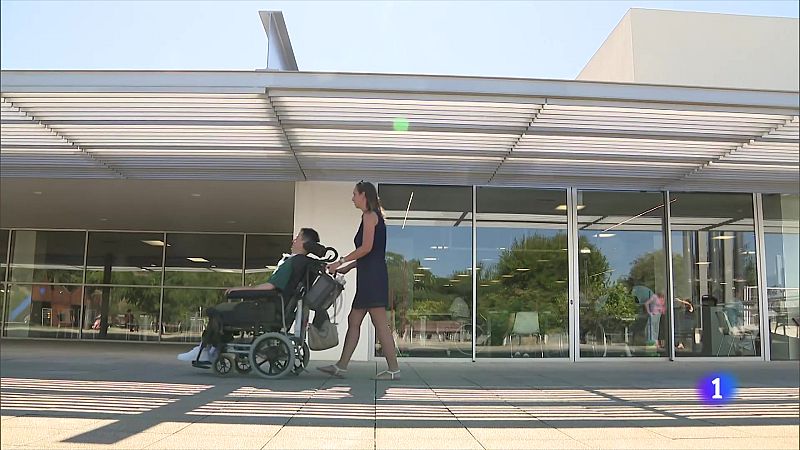 L'Institut Guttmann i l'Hospital Germans Trias i Pujol reconstrueixen el nervi frènic - L'Informatiu | Veure