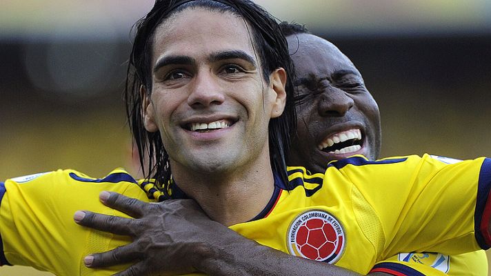 Telediario 1 - Falcao, ídolo absoluto en Colombia
