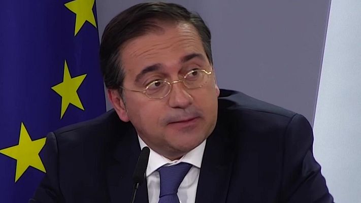 Informativo 24h - El ministro de Exteriores a la espera de noticias sobre los náufragos españoles en Malvinas