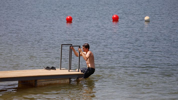 Telediario 1 - Los riesgos del baño en los pantanos