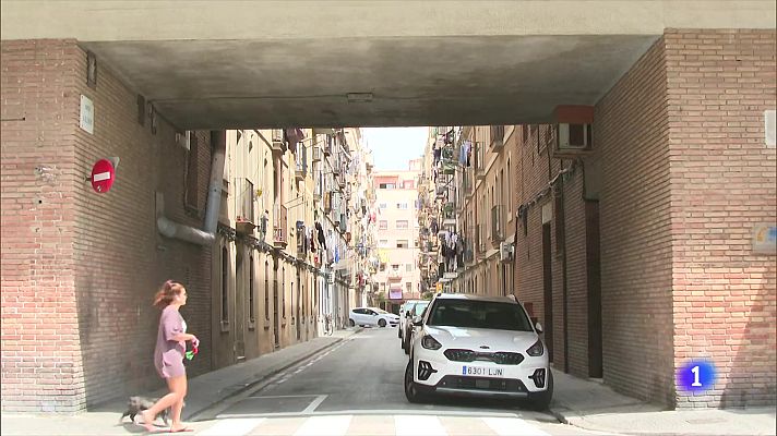 L'Informatiu - Els veïns de la Barceloneta recelen de l'impacte de la Copa Amèrica de vela