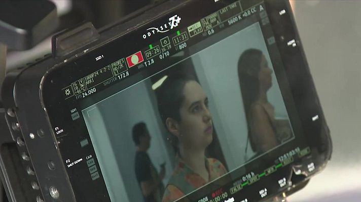 L'Informatiu - Júlia de Paz finalitza el rodatge de 'Harta', centrada en la separació vista des d'una adolescent