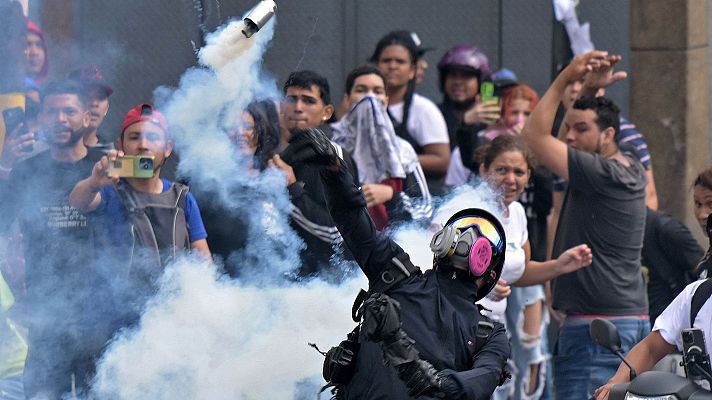 Telediario Internacional - Clima de tensión en Venezuela: muchos cuestionan los resultados oficiales